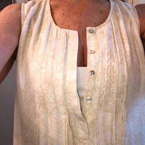 Pleated Floral Hem Sleeveless Shift Dress S - Picture 9 of 13